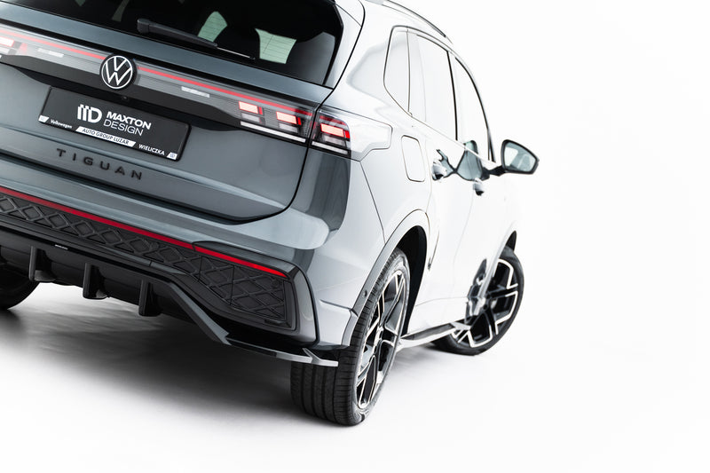 Maxton Design Rear Splitter (with a vertical bar) Volkswagen Tiguan R-Line Mk3