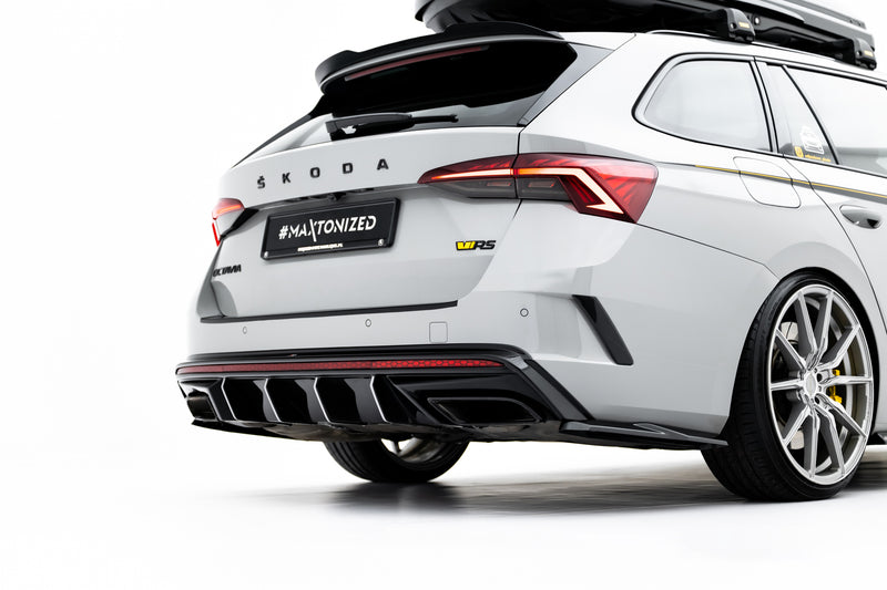 Maxton Design Rear Spoiler Skoda Octavia RS Mk4