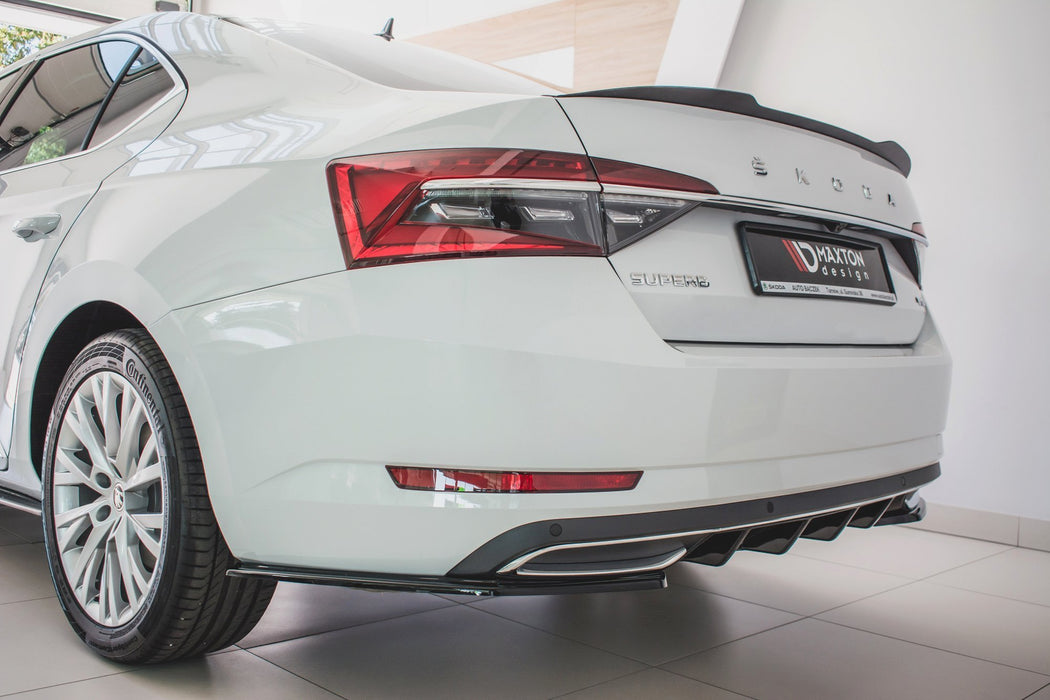 Maxton Design Heckansatz Skoda Superb Liftback / Combi Mk3 FL