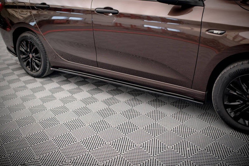 Maxton Design SEITENSCHWELLER DIFFUSOR Fiat Tipo S-Design