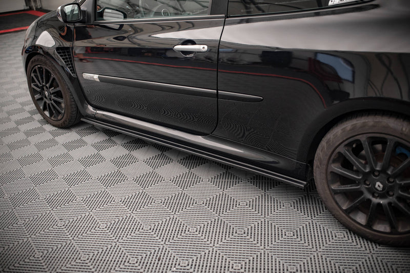 Maxton Design SEITENSCHWELLER DIFFUSOR RENAULT CLIO MK3 RS