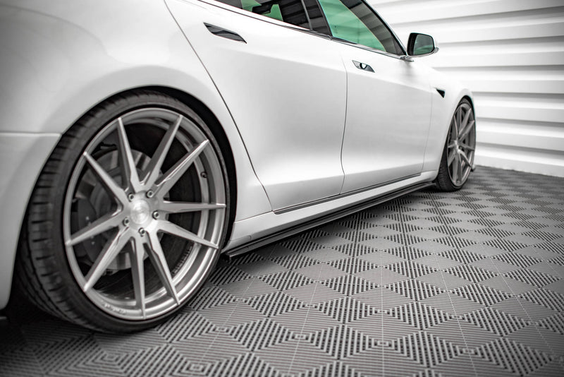 Maxton Design SIDE SKIRT DIFFUSER Tesla Model S Facelift