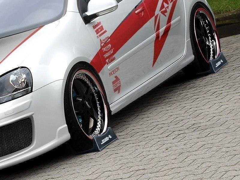 Maxton Design SEITENSCHWELLER GOLF 5 < GTI LOOK >