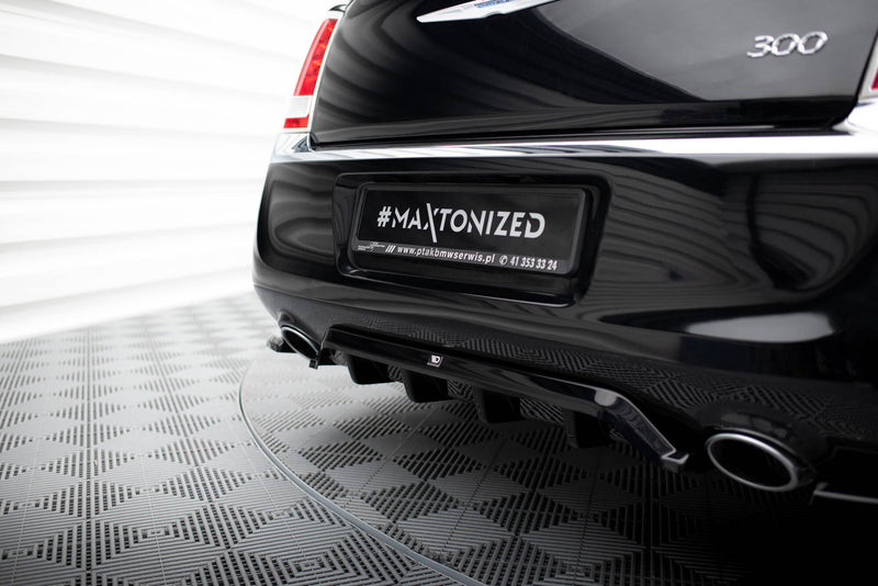 Maxton Design Diffuser Kit Chrysler 300 Mk2