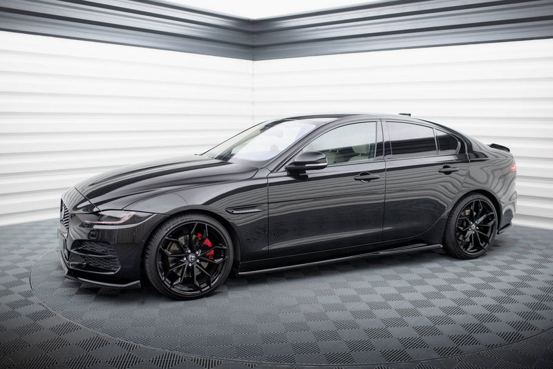 Maxton Design Diffuser Set Jaguar XE X760 Facelift