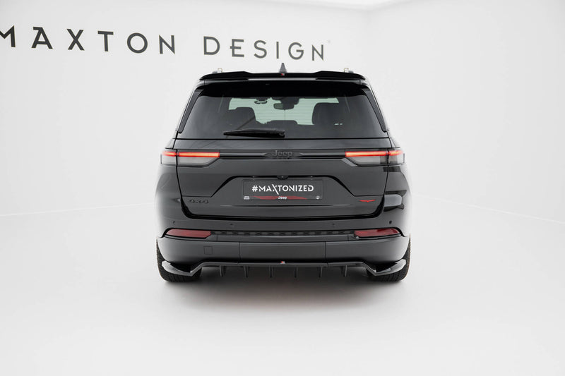 Maxton Design Diffuser Kit Jeep Grand Cherokee Trailhawk Mk5