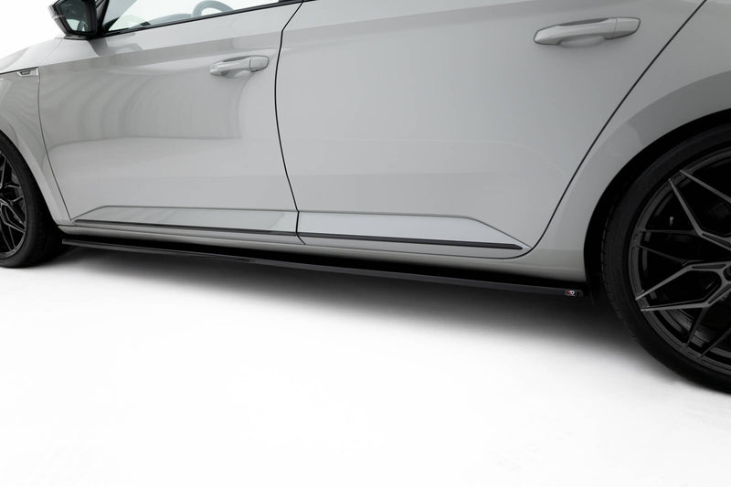 Maxton Design Diffusor Satz Skoda Superb Liftback Mk3
