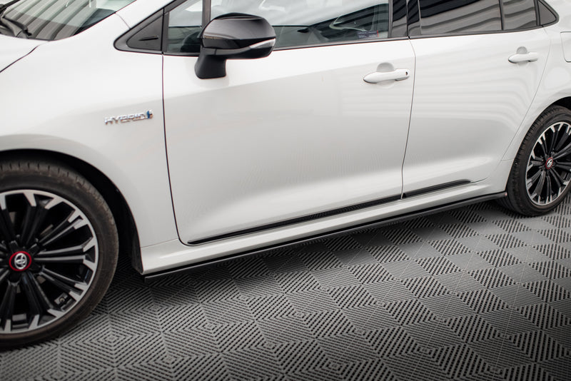 Maxton Design Diffusor Satz Toyota Corolla XII Sedan