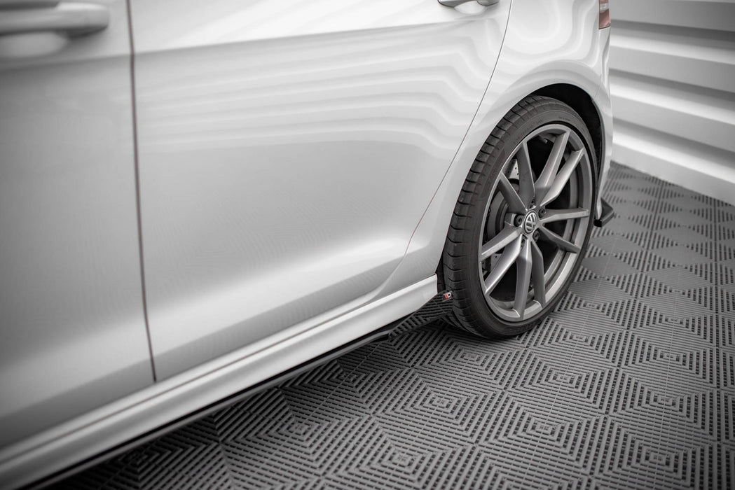 Maxton Design Side Flaps Volkswagen Golf R Mk7
