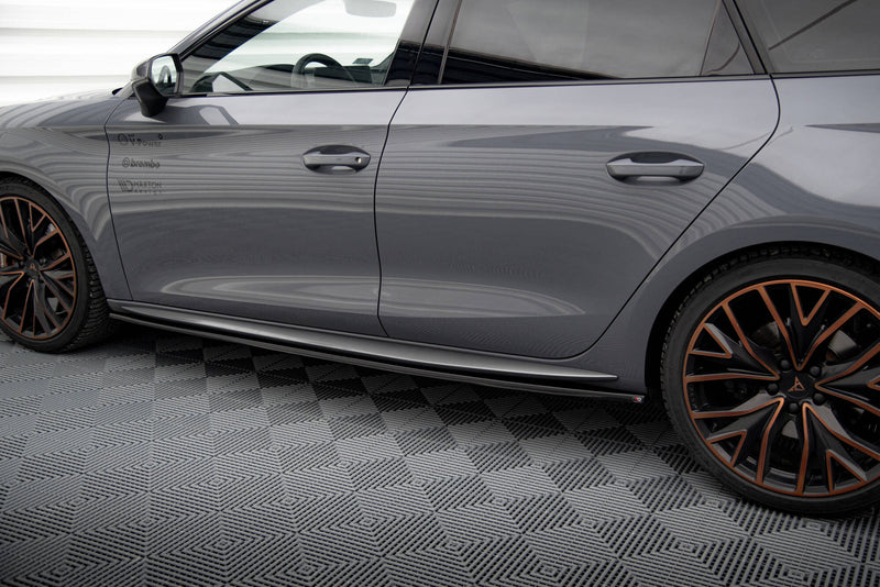 Maxton Design Side Skirt Diffuser Cupra Leon Aero Mk1