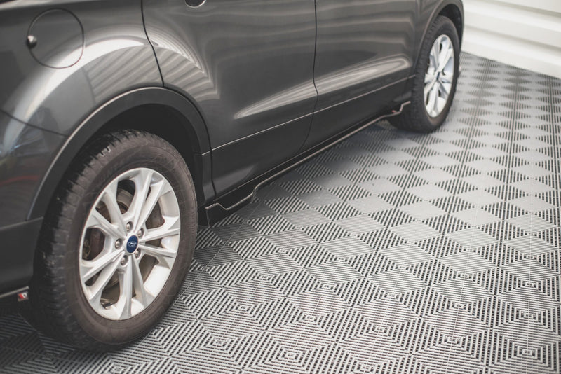 Maxton Design Seitenschweller Diffusor Ford Escape Mk3