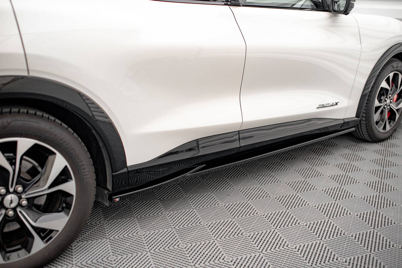 Maxton Design Side Skirt Diffuser Ford Mustang Mach-E Mk1