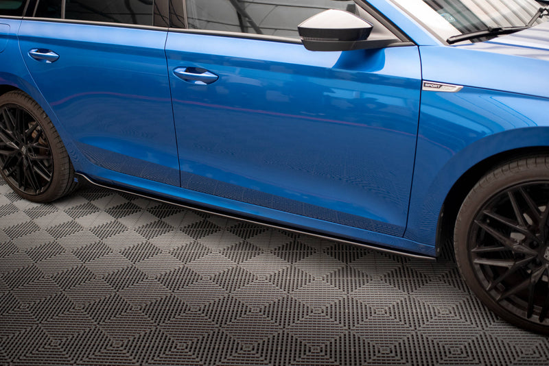 Maxton Design Seitenschweller Diffusor V.1 Skoda Octavia Mk4