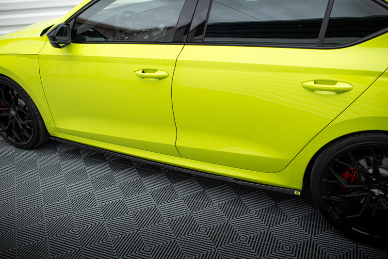 Maxton Design Side Skirt Diffuser V.1 Skoda Octavia RS Mk4