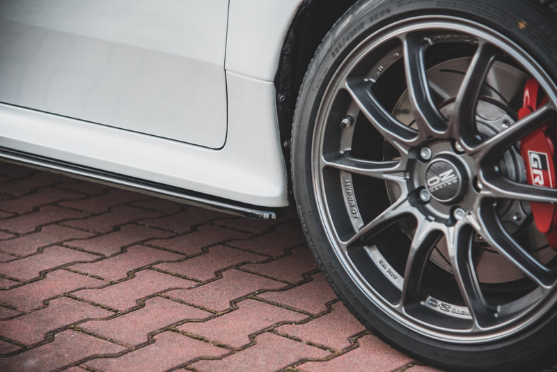 Maxton Design Side Skirt Diffuser V.1 Toyota GR Yaris Mk4