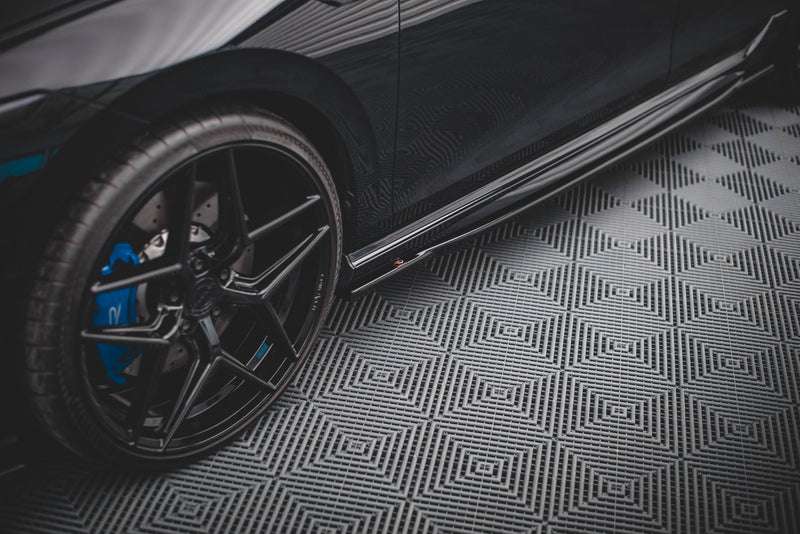 Maxton Design Side Skirt Diffuser V.1 Volkswagen Golf R Mk8