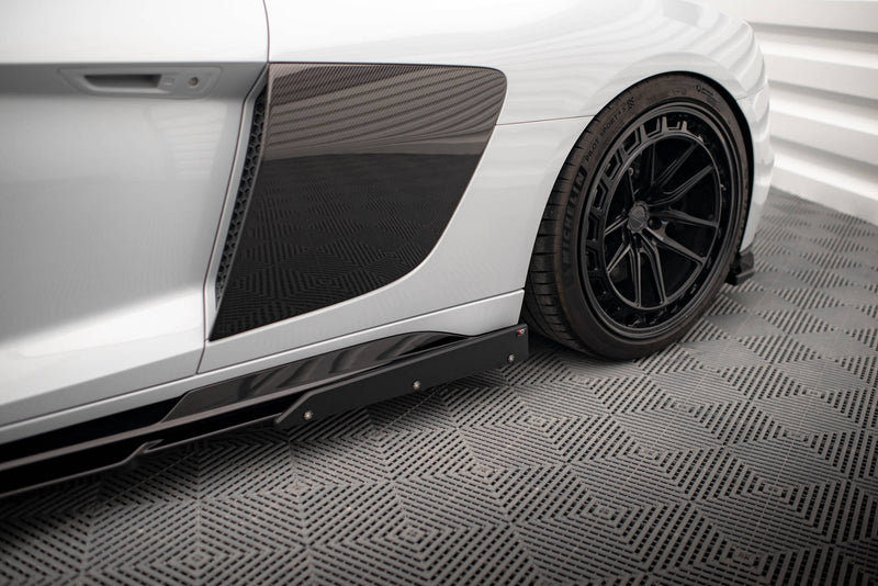 Maxton Design Seitenschweller Diffusor V.2 + Flaps Audi R8 Mk2 Facelift
