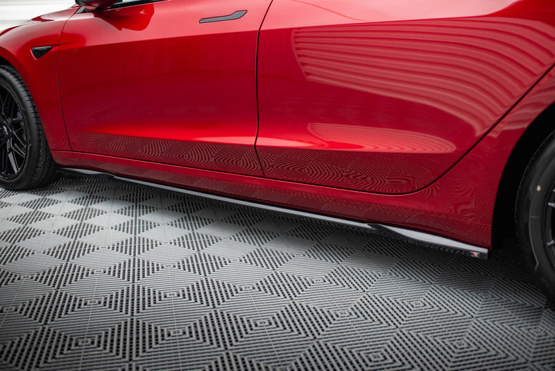 Maxton Design Seitenschweller Diffusor V.2 Tesla Model 3 Mk1 / Mk1 Facelift