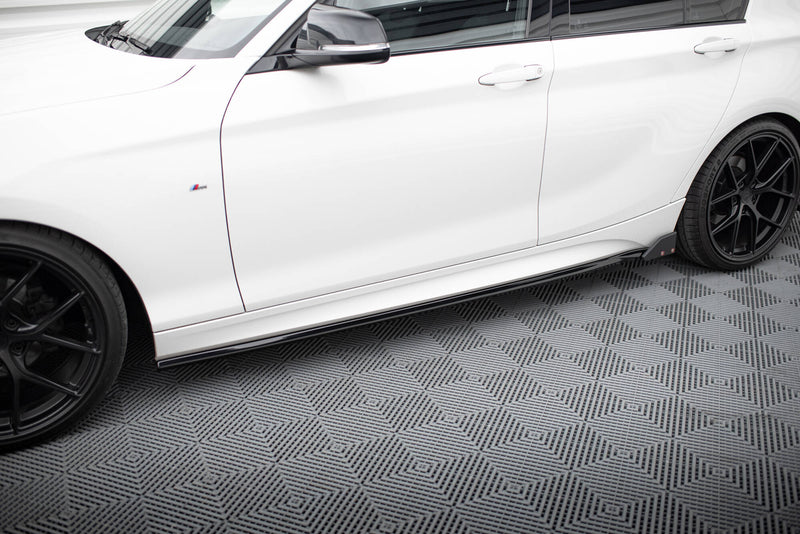 Maxton Design Seitenschweller Diffusor V.4 + Flaps BMW 1 M-Pack / M140i F20 Facelift