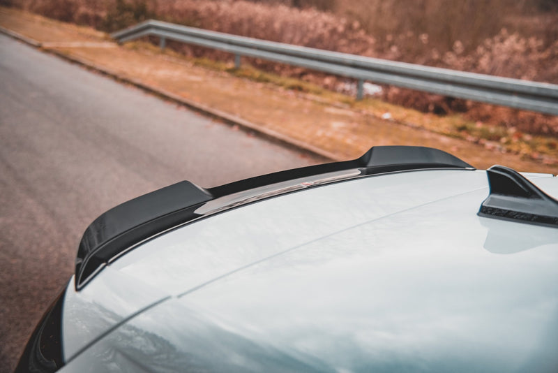 Maxton Design Spoiler Cap V.2 Volkswagen Golf GTI / GTE / GTD / R-Line / R Mk8