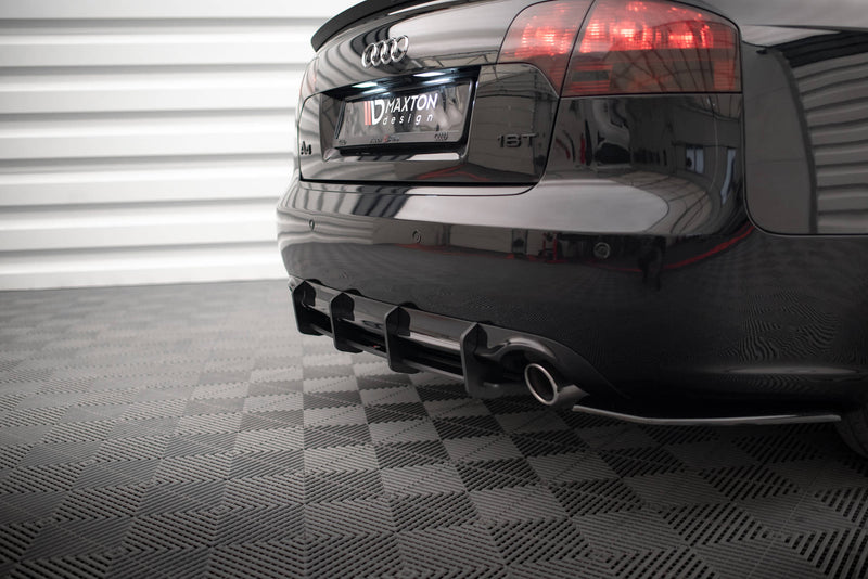 Maxton Design Street Pro Heckschurze Audi A4 S-Line B7