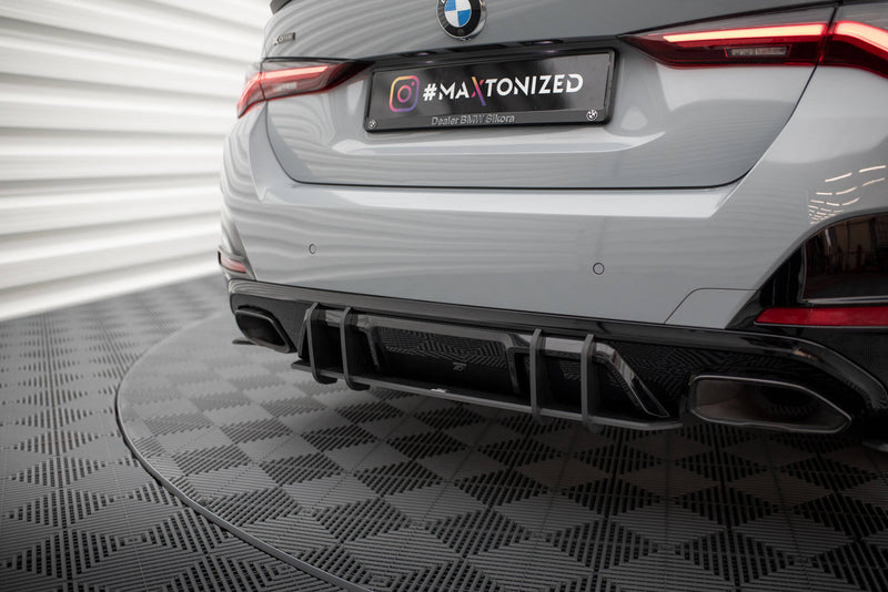 Maxton Design Street Pro Heckschurze BMW 4 Gran Coupe M440i G26
