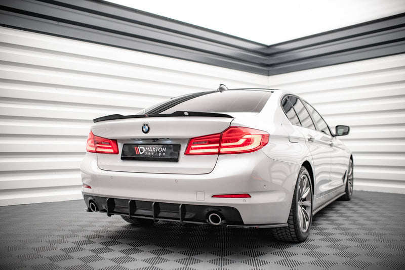 Maxton Design Street Pro Heckschurze BMW 5 Sedan G30