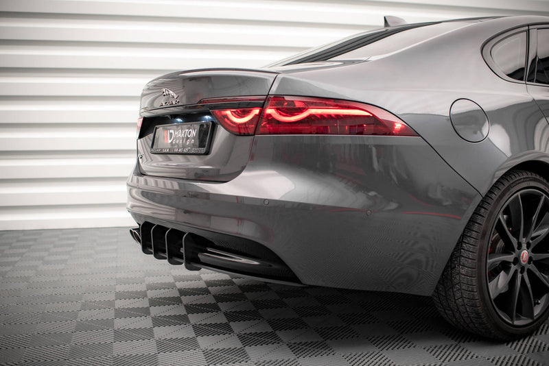 Maxton Design Street Pro Heckschurze Jaguar XF R-Sport Mk2