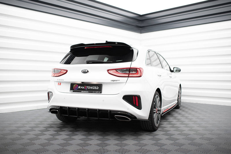 Maxton Design Street Pro Heckschurze Kia Ceed GT Mk3