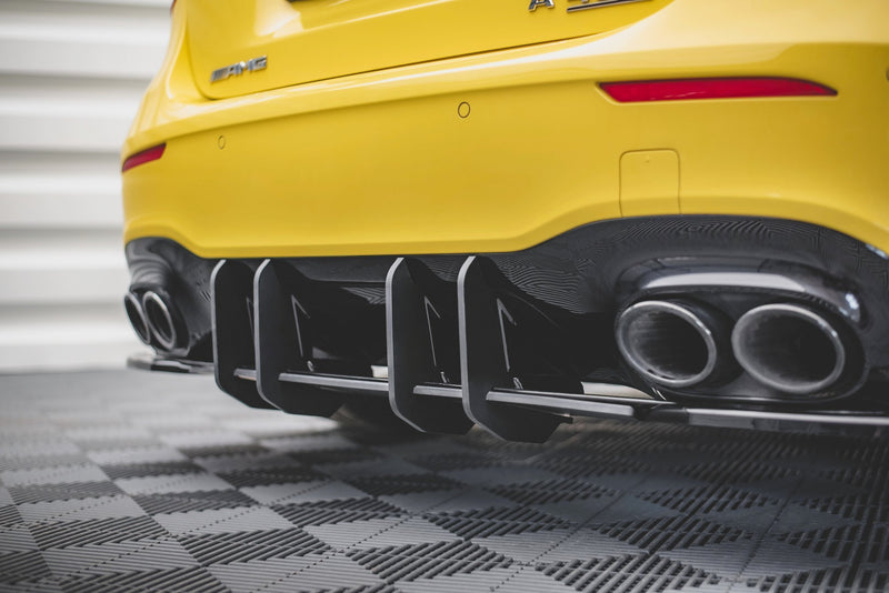 Maxton Design Street Pro Pro Heckschurze Mercedes-AMG A45 S Aero Pack W177