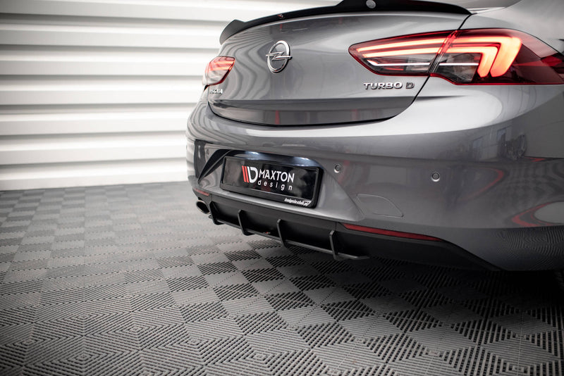 Maxton Design Street Pro Rear Apron Opel Insignia Mk2