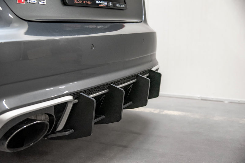 Maxton Design Rennen Haltbarkeit Heckschurze V.2 Audi RS3 8V Sportback