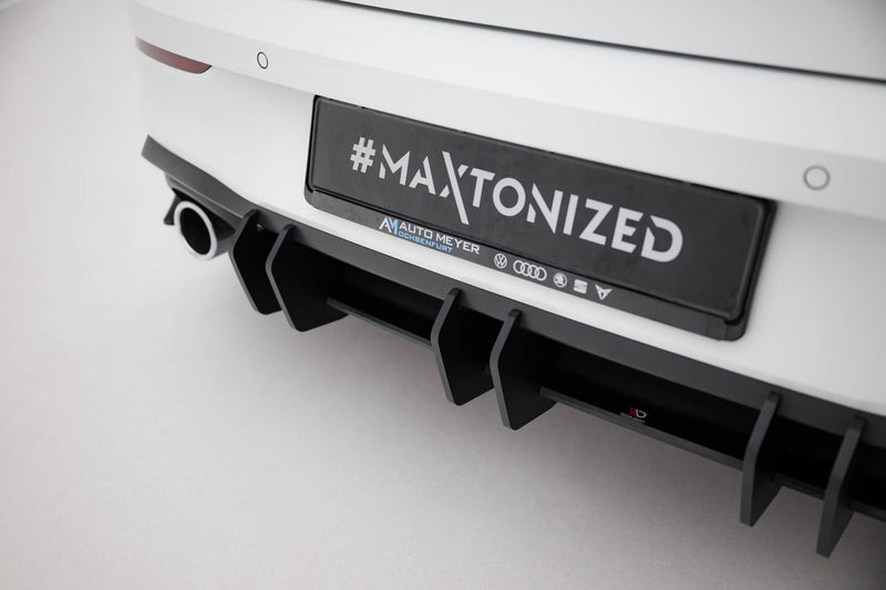 Maxton Design Street Pro Heckschurze V.2 Volkswagen Golf GTI Mk8