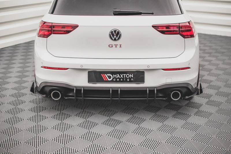 Maxton Design Street Pro Heckschurze V.2 Volkswagen Golf GTI Mk8