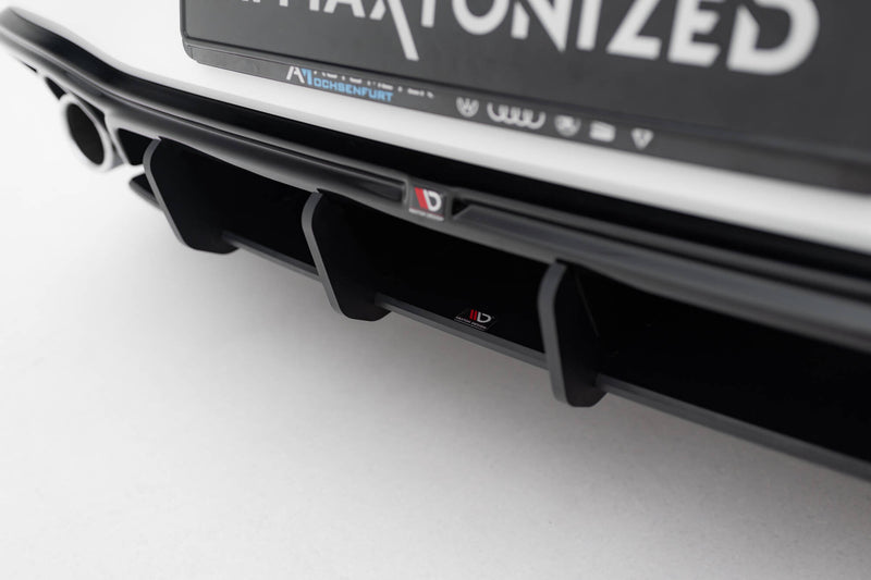 Maxton Design Street Pro Rear Apron V.5 Volkswagen Golf GTI Mk8
