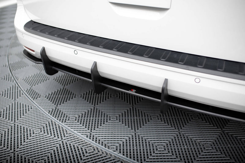 Maxton Design Street Pro Rear Apron Volkswagen Caddy Maxi Mk5