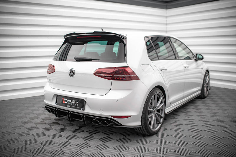 Maxton Design Street Pro Rear Apron Volkswagen Golf R Mk7