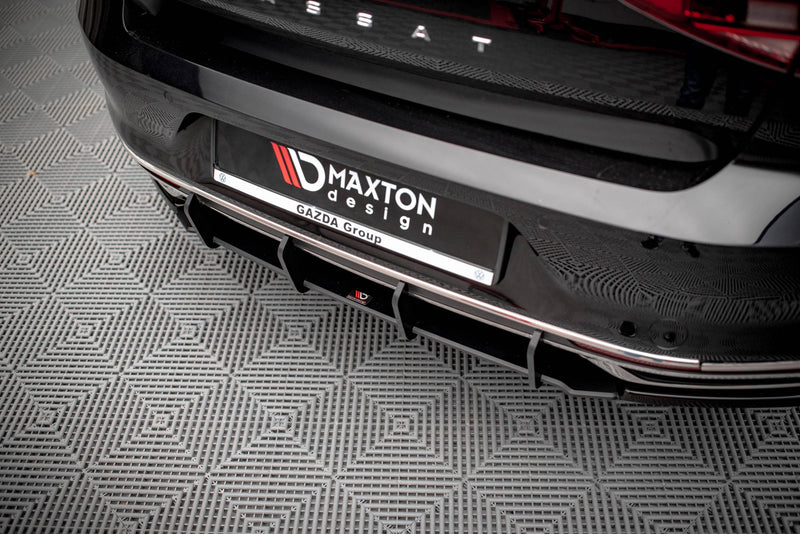 Maxton Design Street Pro Heckschurze Volkwagen Passat B8 Facelift