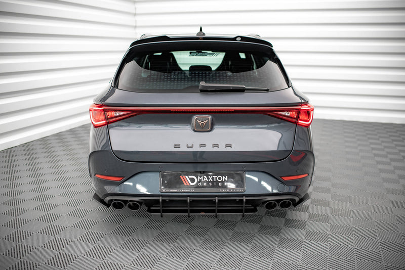 Maxton Design Street Pro Heck Diffusor Seite Cupra Leon ST Mk1