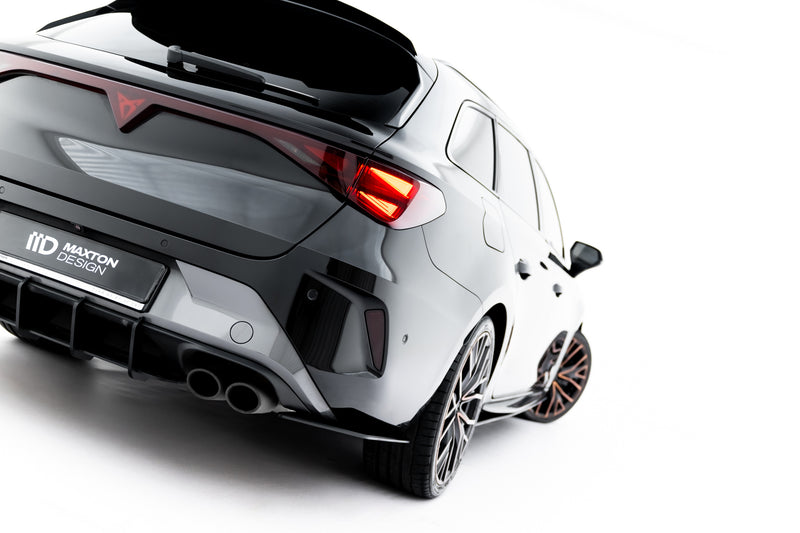 Maxton Design Street Pro Rear Diffuser Side Cupra Leon ST Mk1 Facelift
