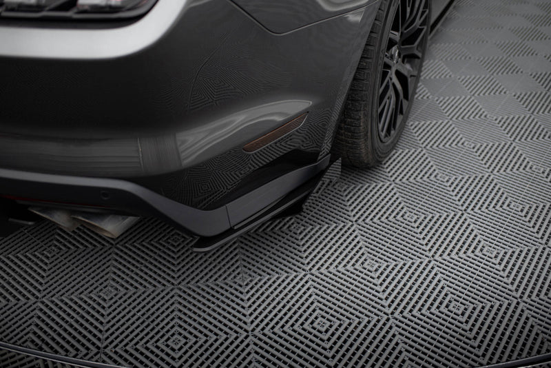 Maxton Design Street Pro Heck Diffusor Seite + Flaps Ford Mustang GT Mk6