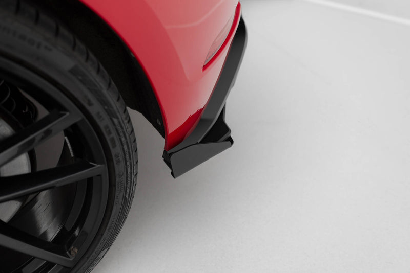 Maxton Design Street Pro Heck Diffusor Seite + Flaps VW Golf 7 R Facelift