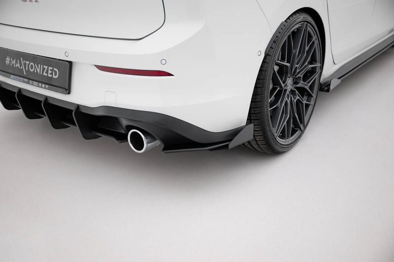 Maxton Design Street Pro Heck Diffusor Seite + Flaps Volkswagen Golf GTI / GTE Mk8