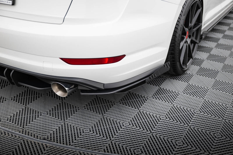 Maxton Design Street Pro Heck Diffusor Seite + Flaps Volkswagen Jetta GLI Mk7