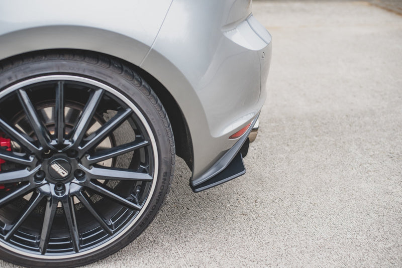 Maxton Design Street Pro Heck Diffusor Seite L + R V.1 VW Golf 7 GTI