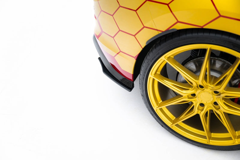 Maxton Design Street Pro Heck Diffusor Seite Volkswagen Golf GTI Clubsport Mk8 Facelift