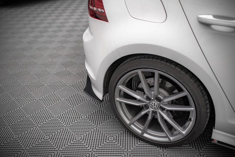 Maxton Design Street Pro Heck Diffusor Seite Volkswagen Golf R Mk7