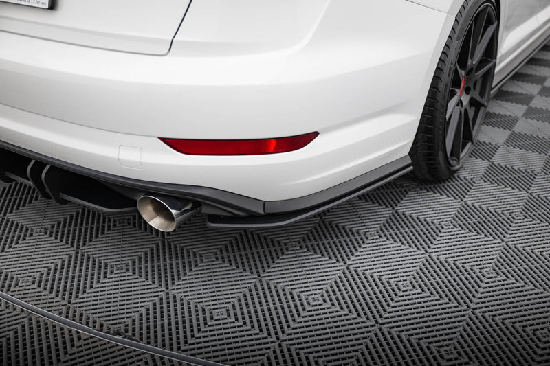 Maxton Design Street Pro Heck Diffusor Seite  Volkswagen Jetta GLI Mk7