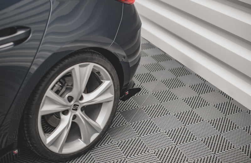 Maxton Design Street Pro Heckansatz + Flaps Seat Leon FR Hatchback Mk4