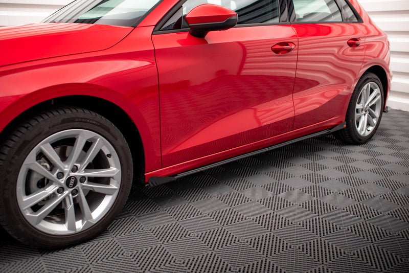Maxton Design Street Pro Seitenschweller Diffusor + Flaps Audi A3 8Y